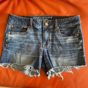 Jean shorts - American Eagle - Stretchy !